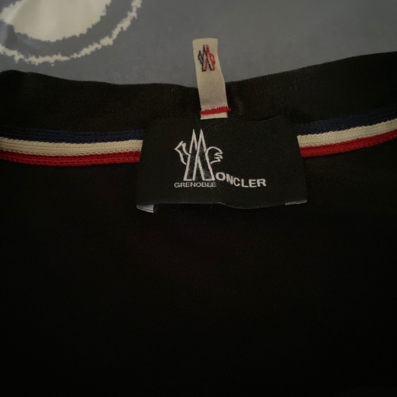 Moncler Mens T-shirt - Picture 3 of 3
